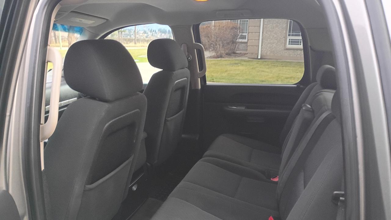 2013 GMC Sierra 1500 SLE Crew Cab 4WD Photo