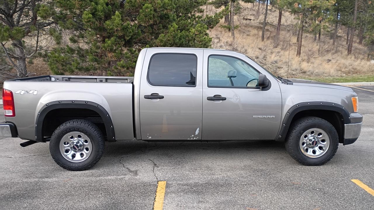 2013 GMC Sierra 1500 SLE Crew Cab 4WD Photo