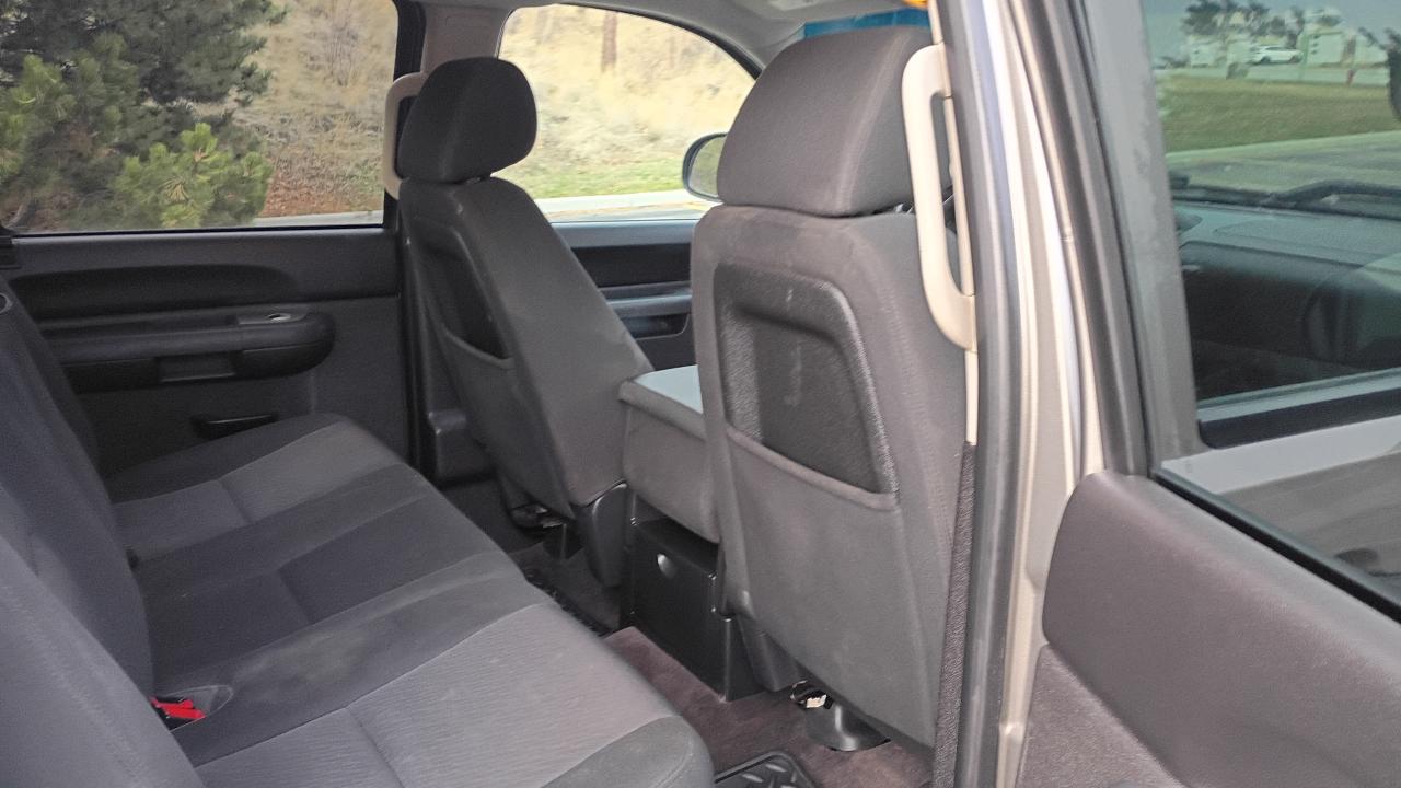 2013 GMC Sierra 1500 SLE Crew Cab 4WD Photo