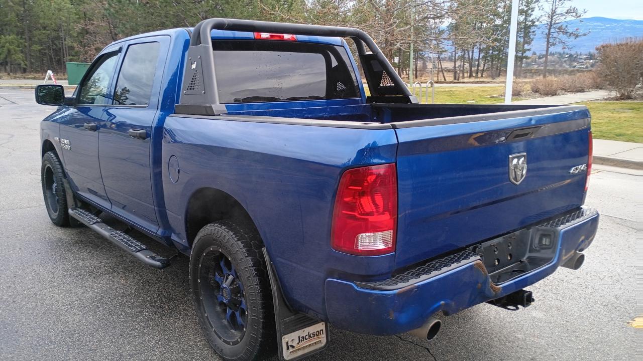 2017 RAM 1500 Tradesman Crew Cab SWB 4WD Photo