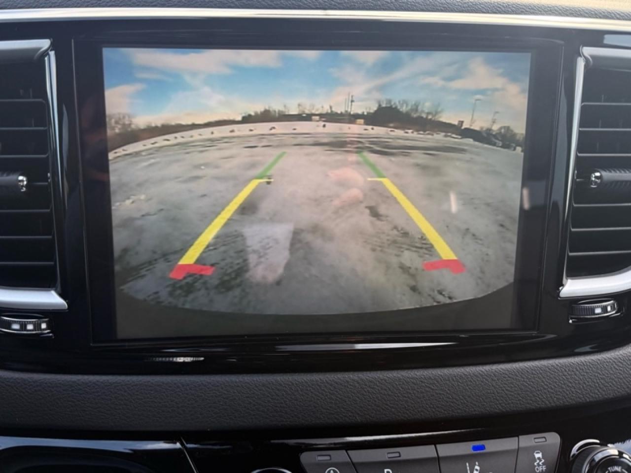 2026 Dodge Grand Caravan SXT  - Heated Seats Photo