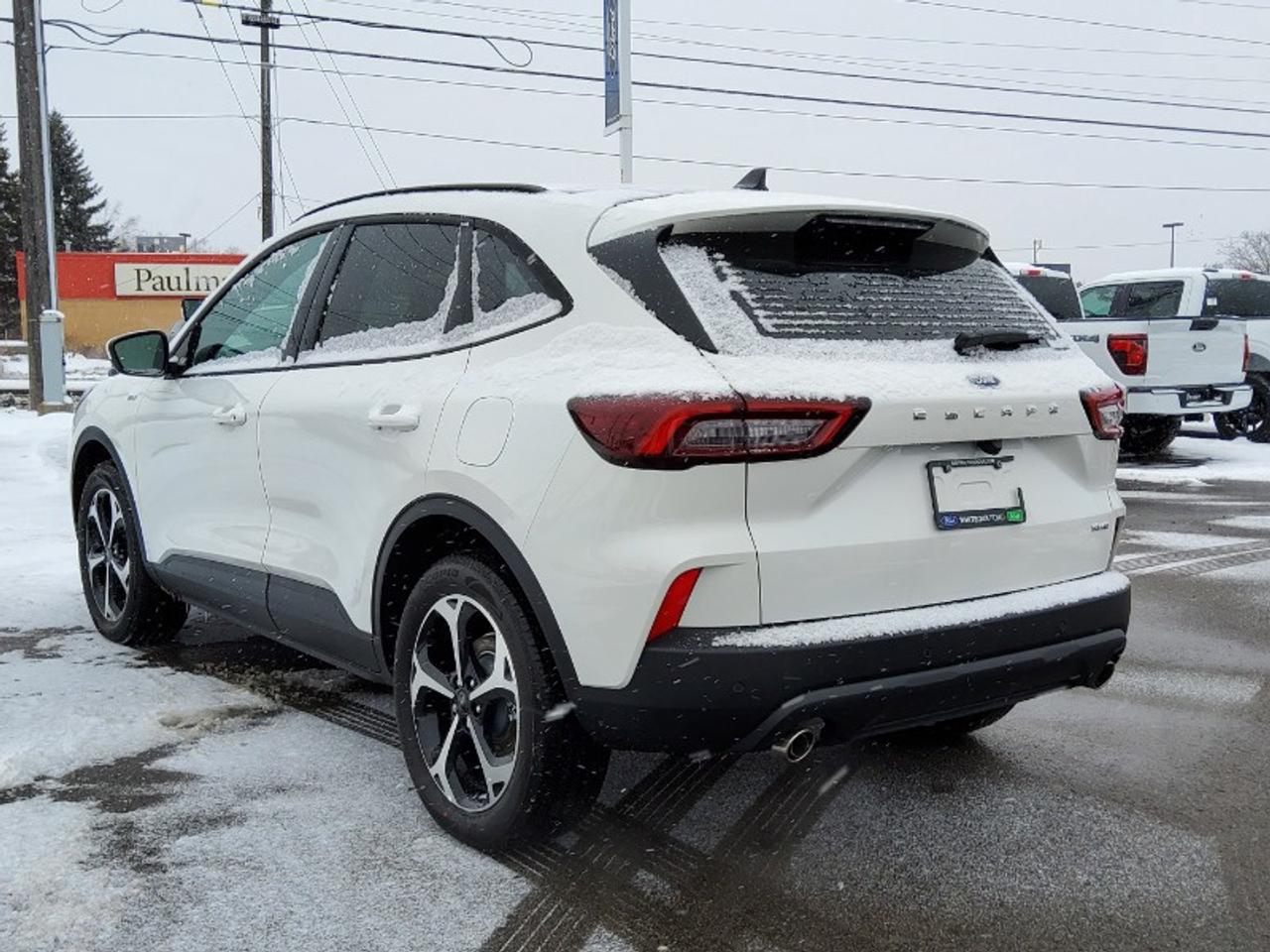 2025 Ford Escape ST-Line Select Photo