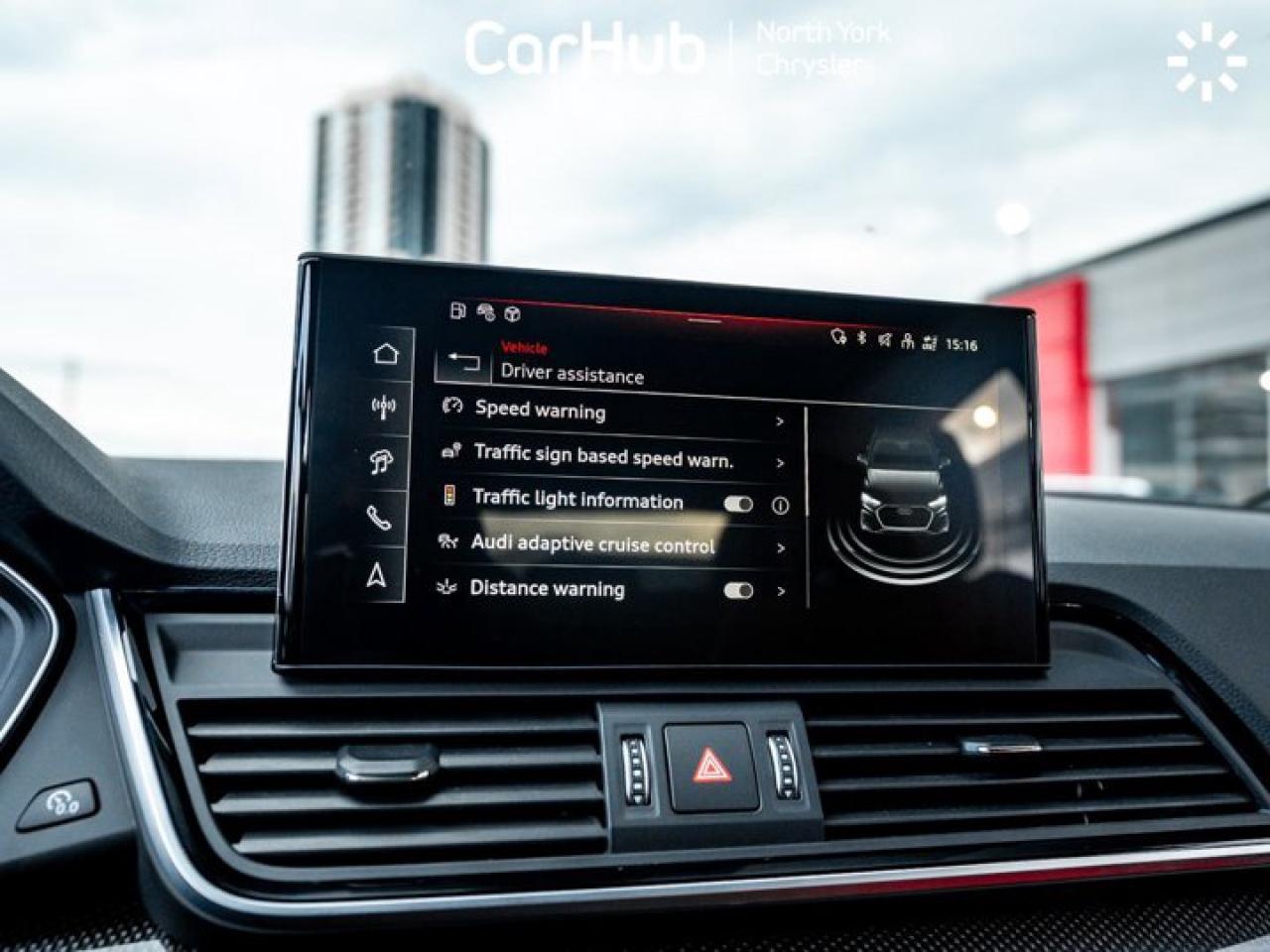 2024 Audi SQ5 Progressiv Panoroof Heated Seats Navi Side Assist Audi Pre Sense Heated Wheel Photo