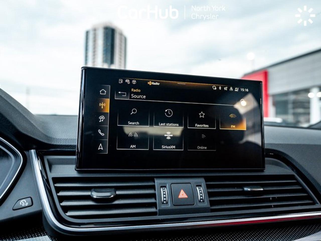 2024 Audi SQ5 Progressiv Panoroof Heated Seats Navi Side Assist Audi Pre Sense Heated Wheel Photo