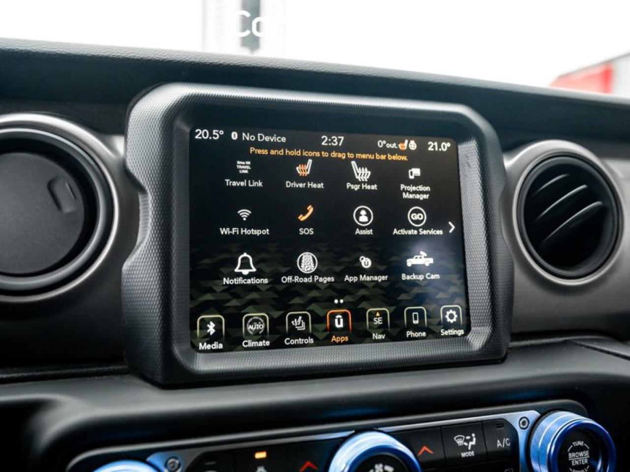 2023 Jeep Gladiator Willys Cold Weather Group Uconnect 4C NAV & Sound Group LED Headlamp & Fog Lamp Group Photo