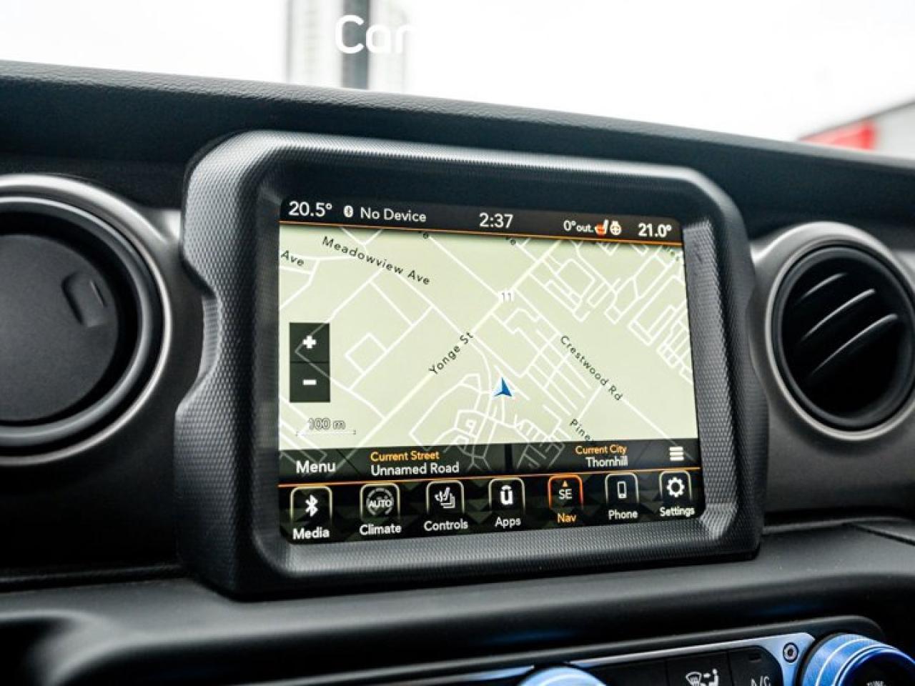 2023 Jeep Gladiator Willys Cold Weather Group Uconnect 4C NAV & Sound Group LED Headlamp & Fog Lamp Group Photo