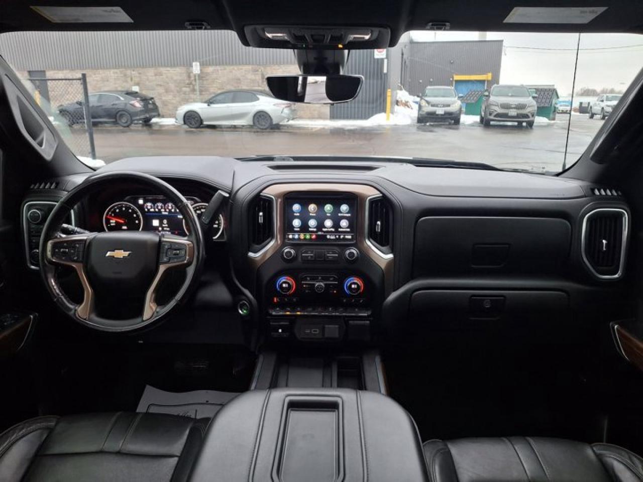 2021 Chevrolet Silverado 1500 High Country | Leather | Nav | Moonroof | Adaptive Cruise Control | Heated and Cooled Seats & More ! Photo