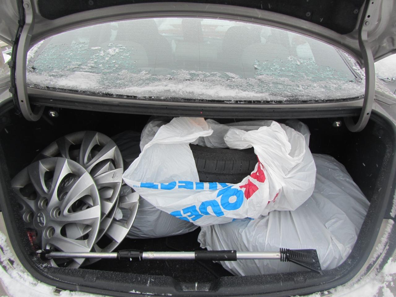 2013 Hyundai Elantra 4dr Sdn Auto GL *Ltd Avail* Photo4