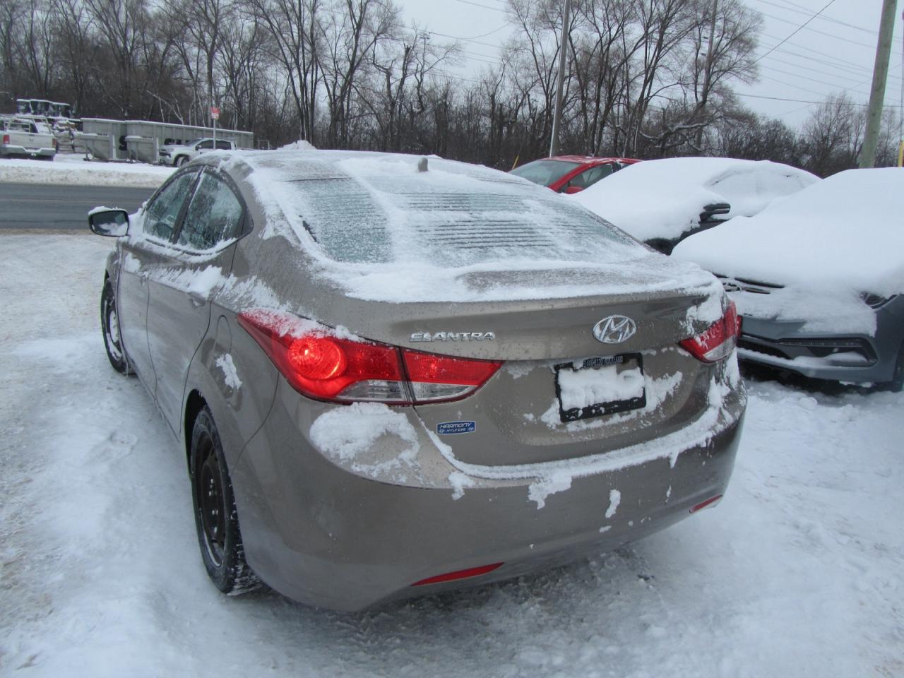 2013 Hyundai Elantra 4dr Sdn Auto GL *Ltd Avail* Photo2