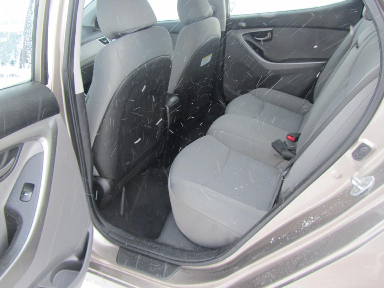 2013 Hyundai Elantra 4dr Sdn Auto GL *Ltd Avail* Photo