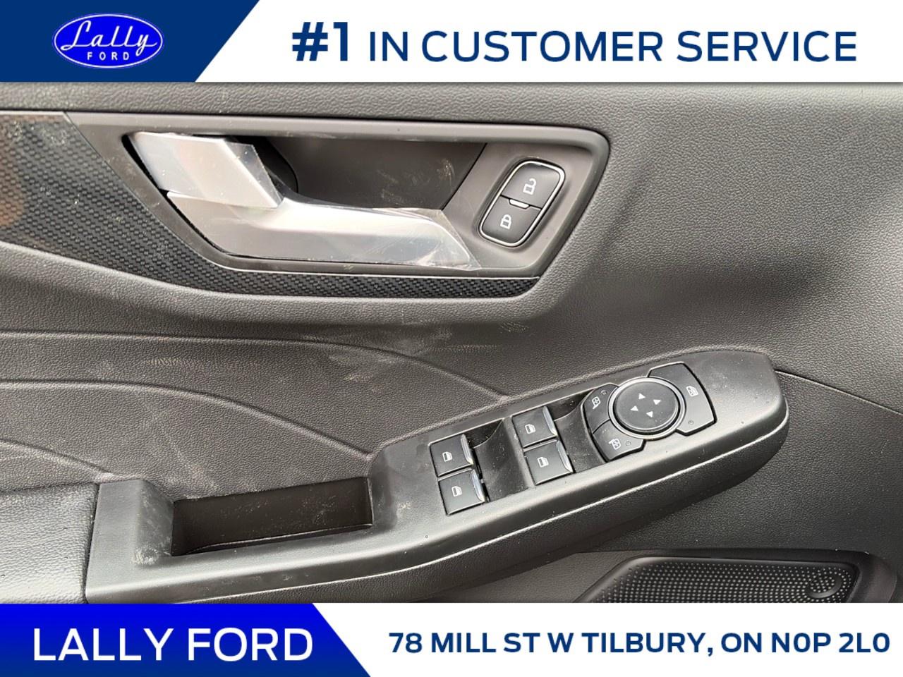 2026 Ford Escape ST-Line AWD Photo