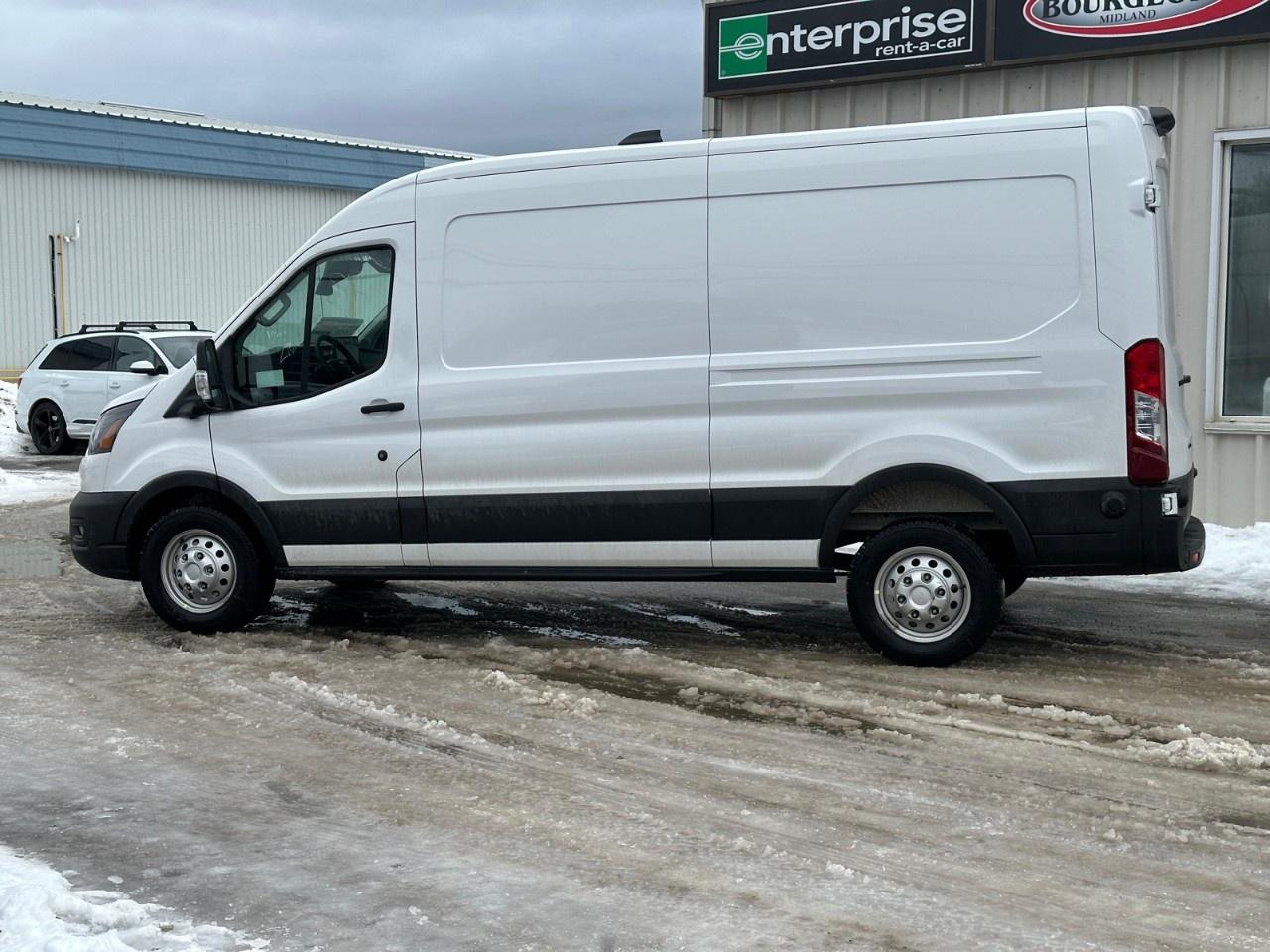 2026 Ford Transit Cargo Van T-250 148" MED RF 9070 GVWR AWD Photo