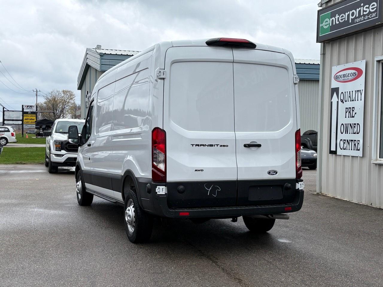 2026 Ford Transit Cargo Van T-250 148" MED RF 9070 GVWR AWD Photo