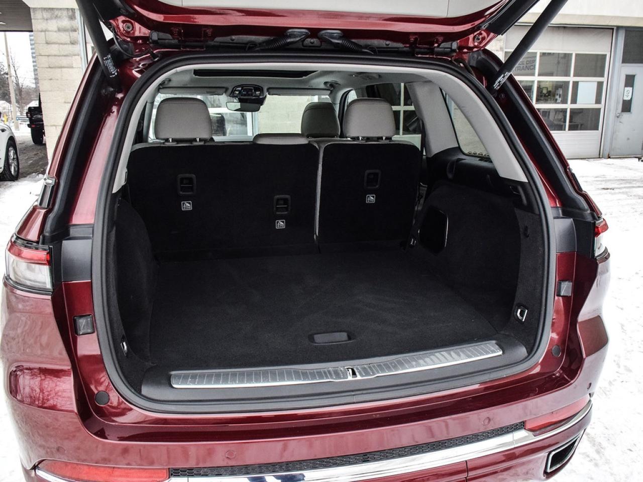 2023 Jeep Grand Cherokee 4xe Overland |OVERLAND|10.1NAV|PANOROOF|20S|PASSDISPLAY|PGATE| Photo