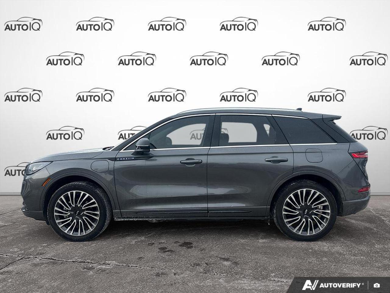 2022 Lincoln Corsair Grand Touring 300A | NO ACCIDENTS | TOW PKG | BOUGHT/SVC'D HERE Photo