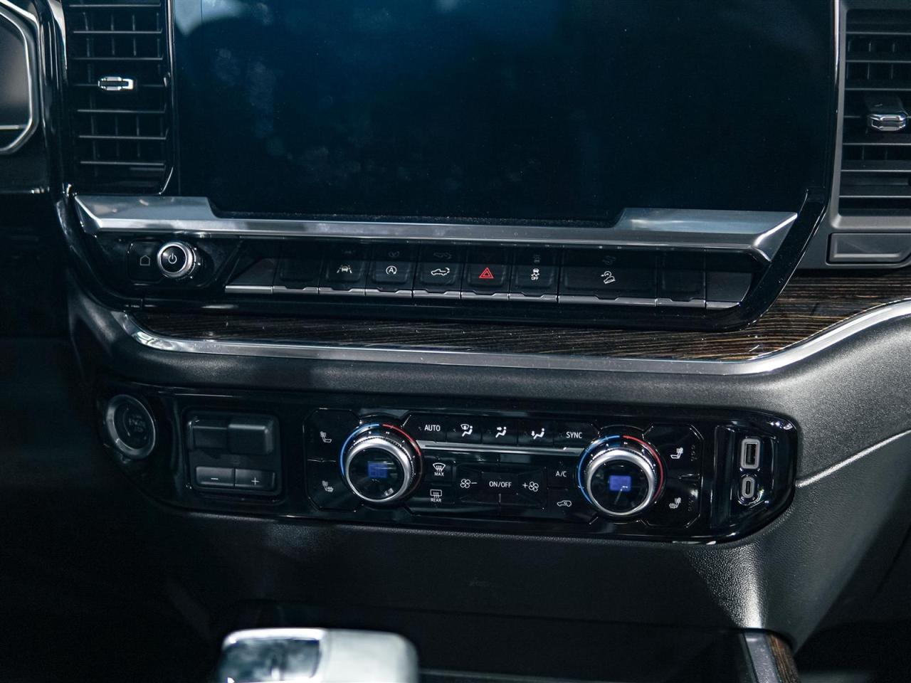 2024 GMC Sierra 1500 ELEVATION CREW CAB 4WD | X31 PKG | 5.3 V8 Photo