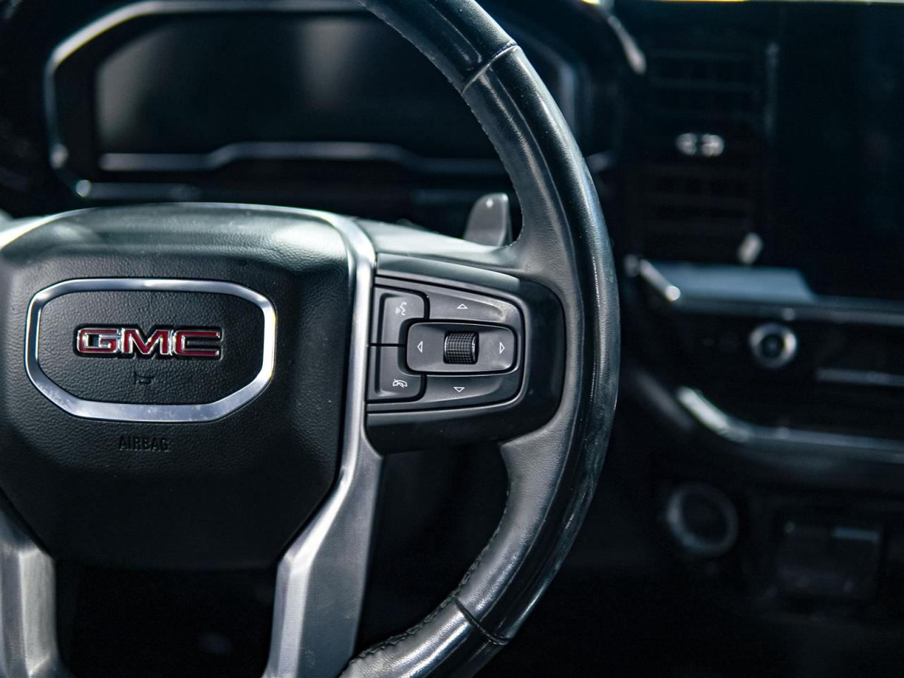 2024 GMC Sierra 1500 ELEVATION CREW CAB 4WD | X31 PKG | 5.3 V8 Photo