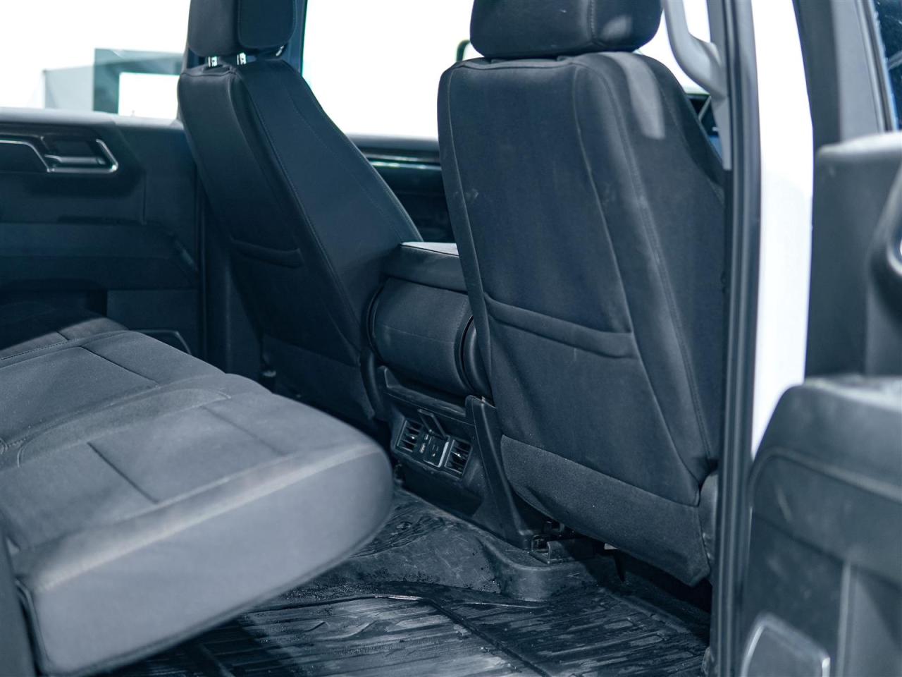 2023 GMC Sierra 1500 SLE CREW CAB 4WD | 5.3 V8 | X31 PKG Photo