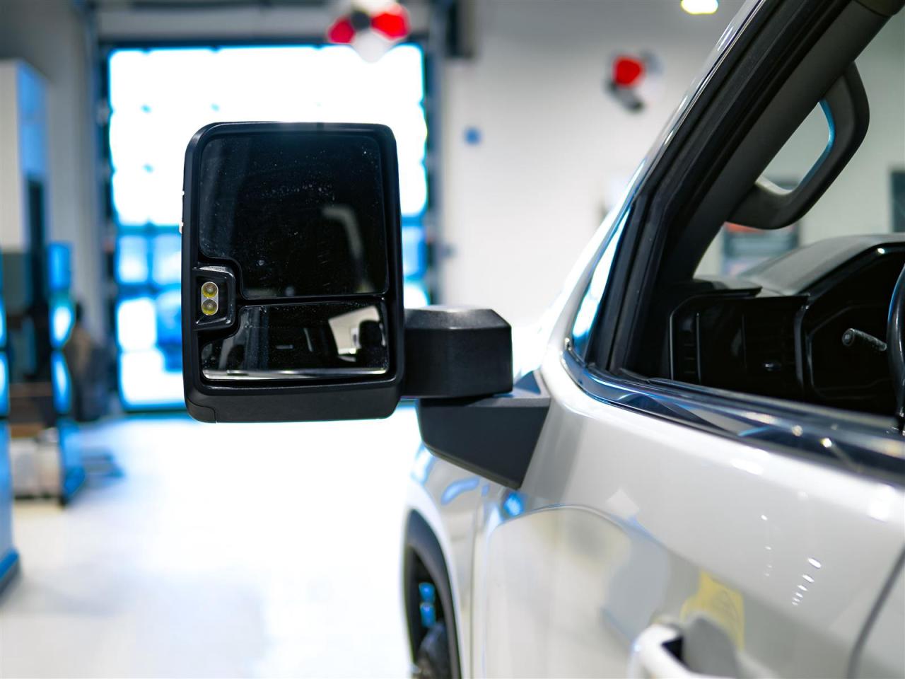 2023 GMC Sierra 1500 SLE CREW CAB 4WD | 5.3 V8 | X31 PKG Photo