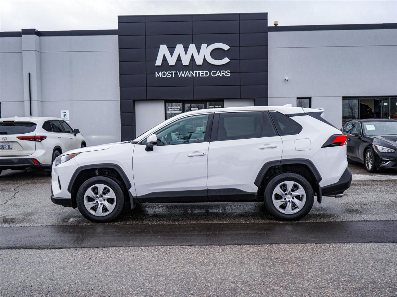 2022 Toyota RAV4 LE AWD | NO ACCIDENTS | BLIND SPOT | APP CONNECT Photo