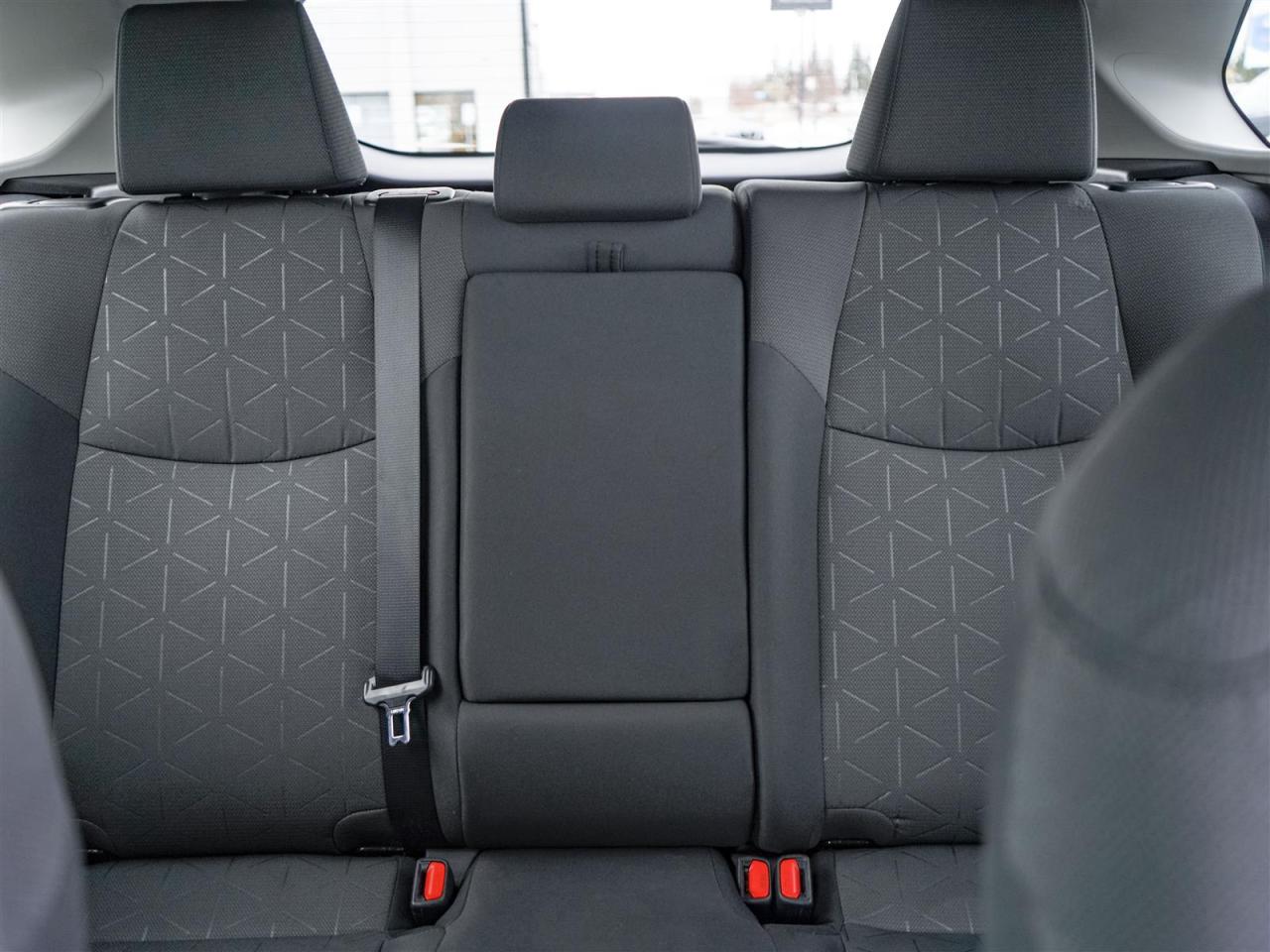 2022 Toyota RAV4 LE AWD | NO ACCIDENTS | BLIND SPOT | APP CONNECT Photo