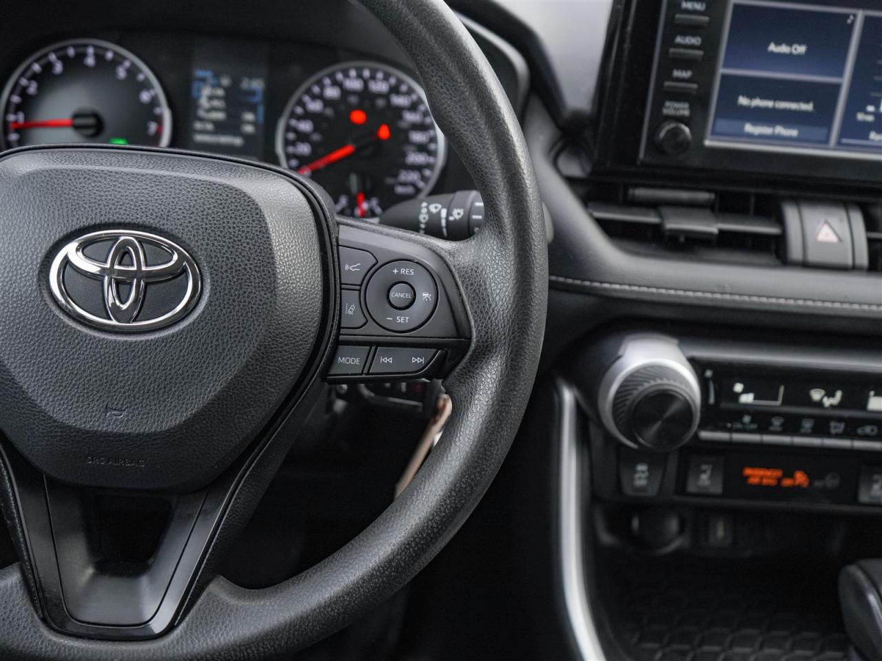 2022 Toyota RAV4 LE AWD | NO ACCIDENTS | BLIND SPOT | APP CONNECT Photo