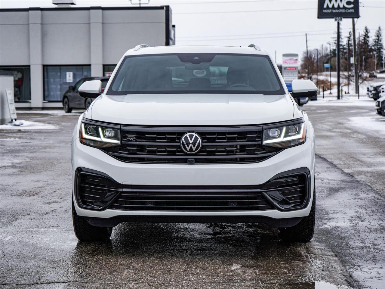 2023 Volkswagen Atlas Cross Sport EXECLINE | AWD | R-LINE | V6 | NO ACCIDENTS Photo