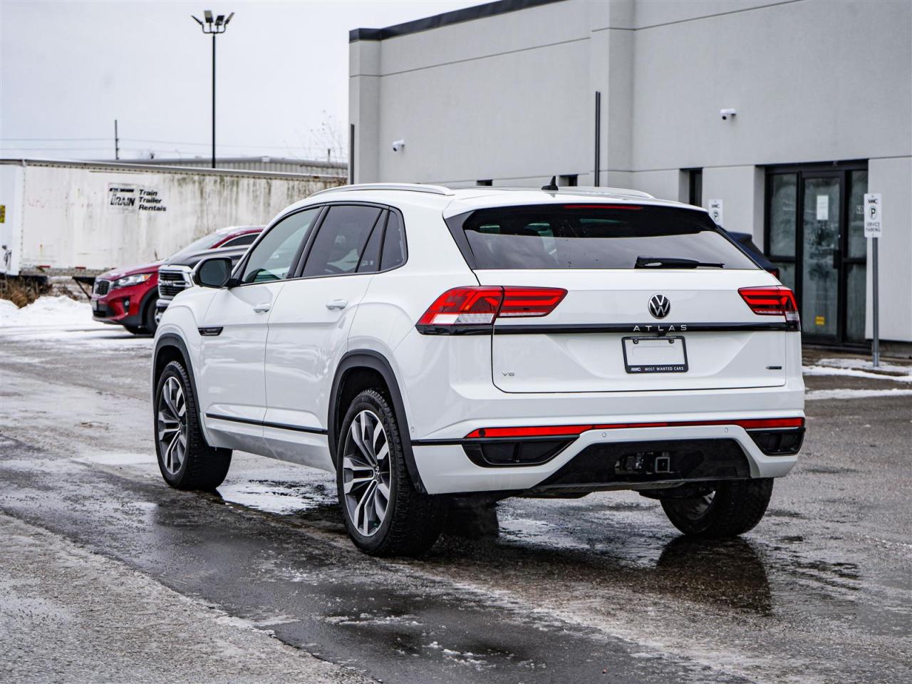 2023 Volkswagen Atlas Cross Sport EXECLINE | AWD | R-LINE | V6 | NO ACCIDENTS Photo