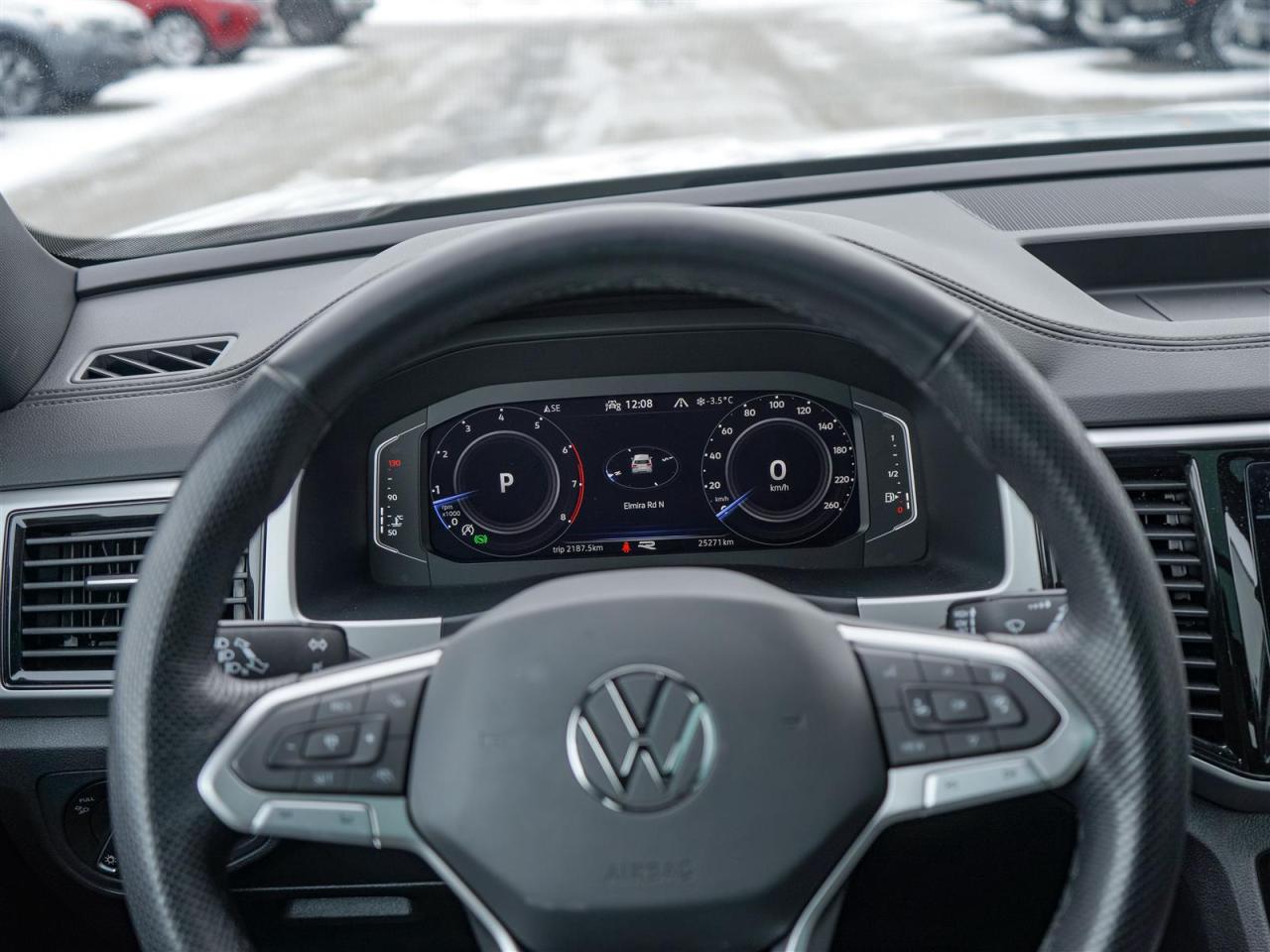 2023 Volkswagen Atlas Cross Sport EXECLINE | AWD | R-LINE | V6 | NO ACCIDENTS Photo