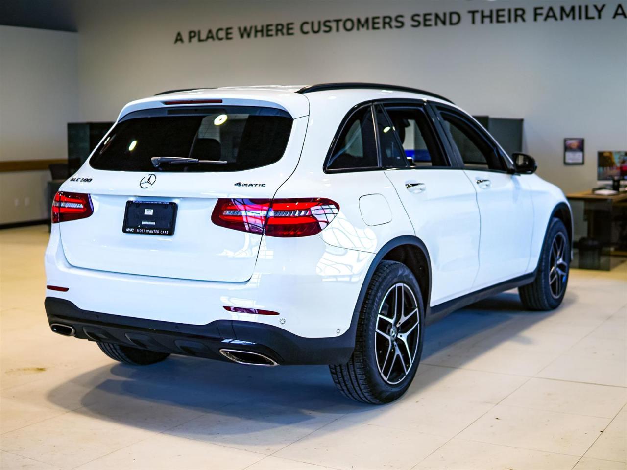 2019 Mercedes-Benz GLC GLC 300 | AWD | AMG PKG | NO ACCIDENTS Photo