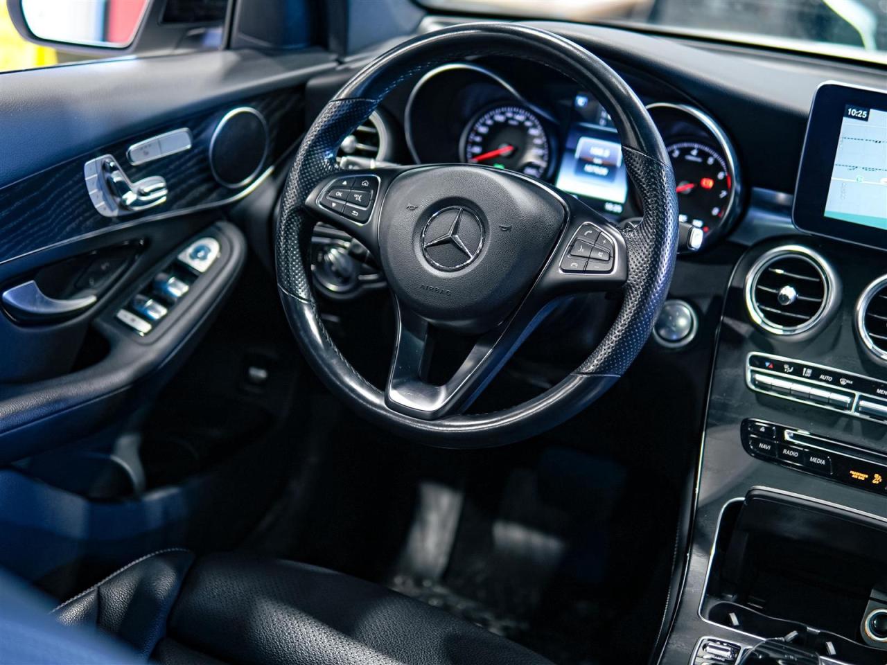 2019 Mercedes-Benz GLC GLC 300 | AWD | AMG PKG | NO ACCIDENTS Photo