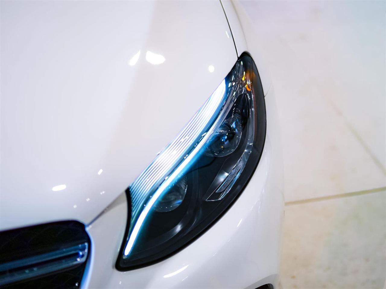 2019 Mercedes-Benz GLC GLC 300 | AWD | AMG PKG | NO ACCIDENTS Photo