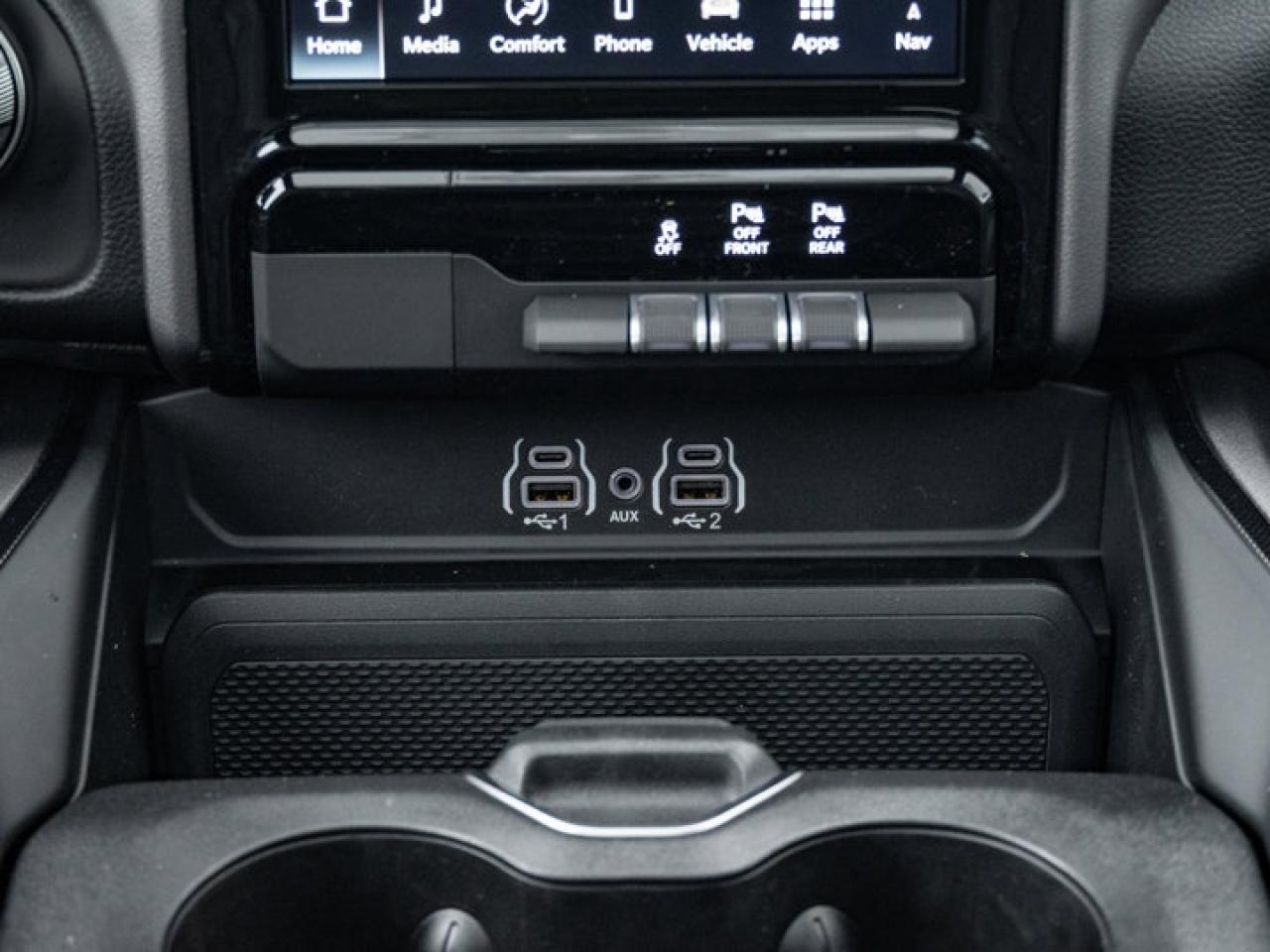 2026 RAM 1500 SPORT Photo