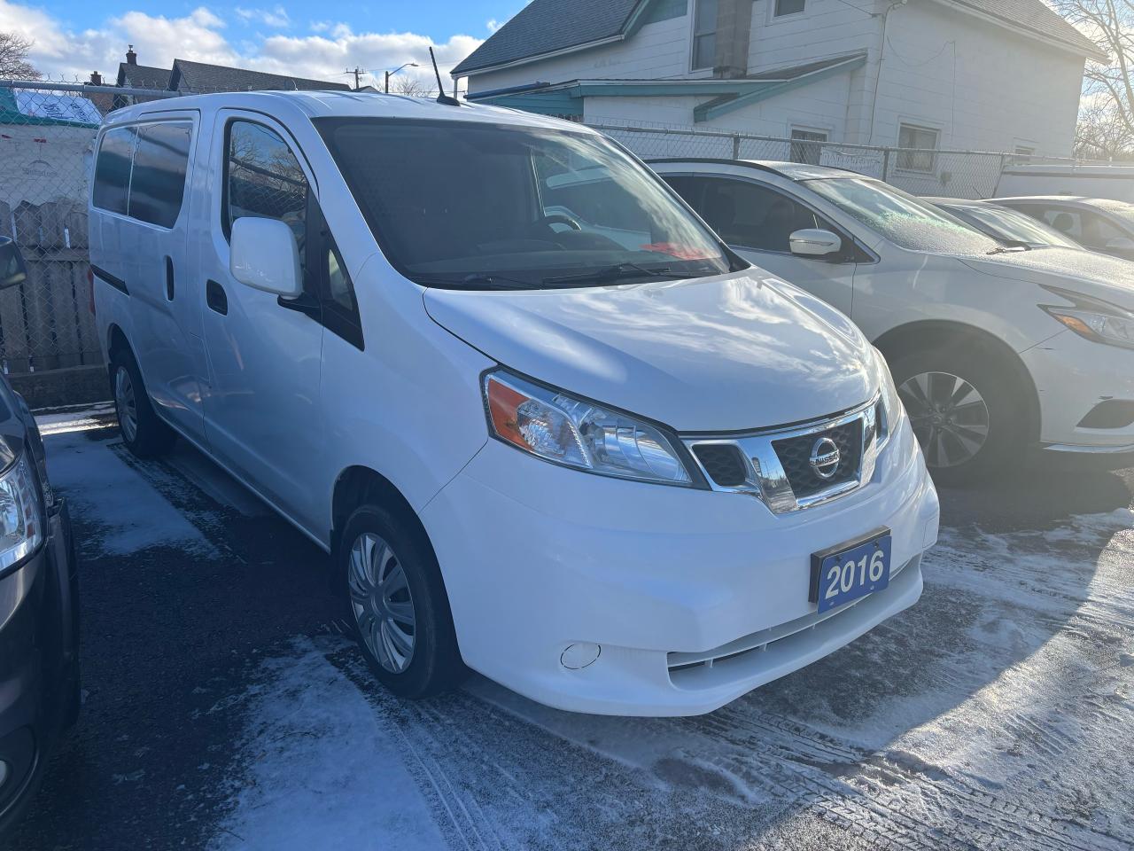 Used 2016 Nissan NV200 SV, Cargo Van, Navigation, Has Divider. for sale in St Catharines, ON