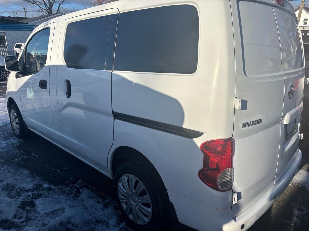 2016 Nissan NV200 SV, Cargo Van, Navigation, Has Divider.