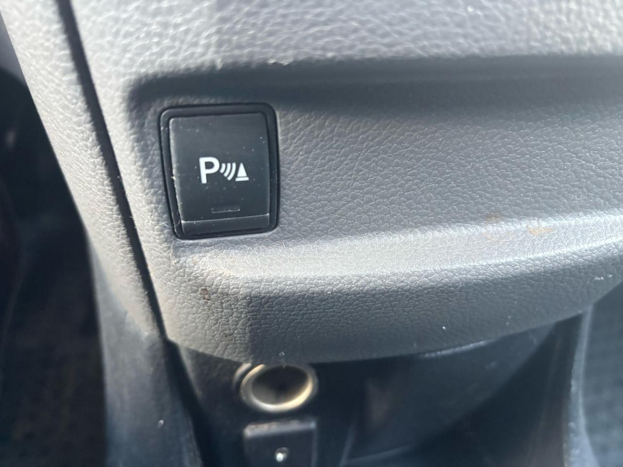 2016 Nissan NV200 SV, Cargo Van, Navigation, Has Divider.