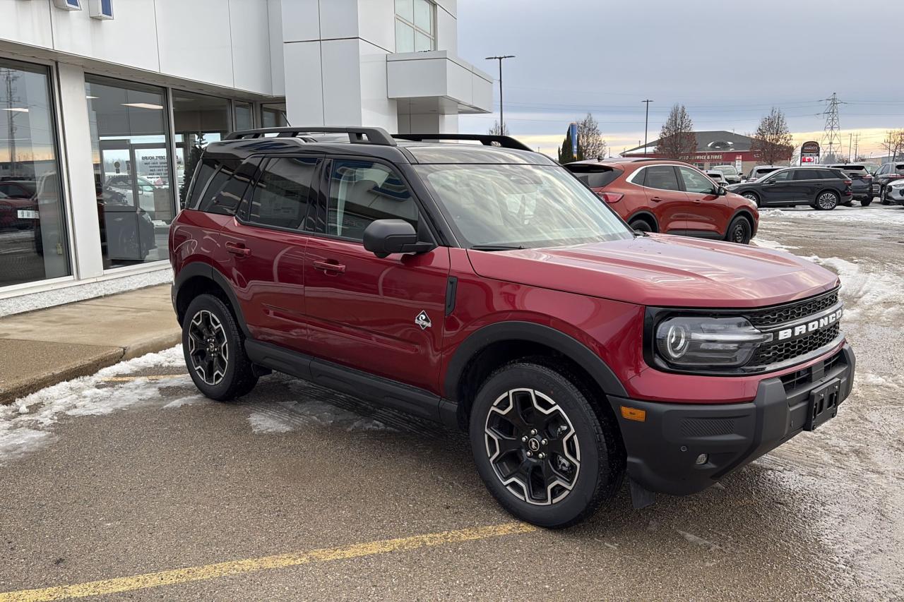 2025 Ford Bronco Sport OUTER BANKS, MOONROOF, TECH PKG, REMOTE START Photo