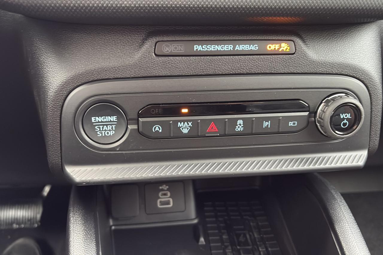 2025 Ford Bronco Sport OUTER BANKS, MOONROOF, TECH PKG, REMOTE START Photo