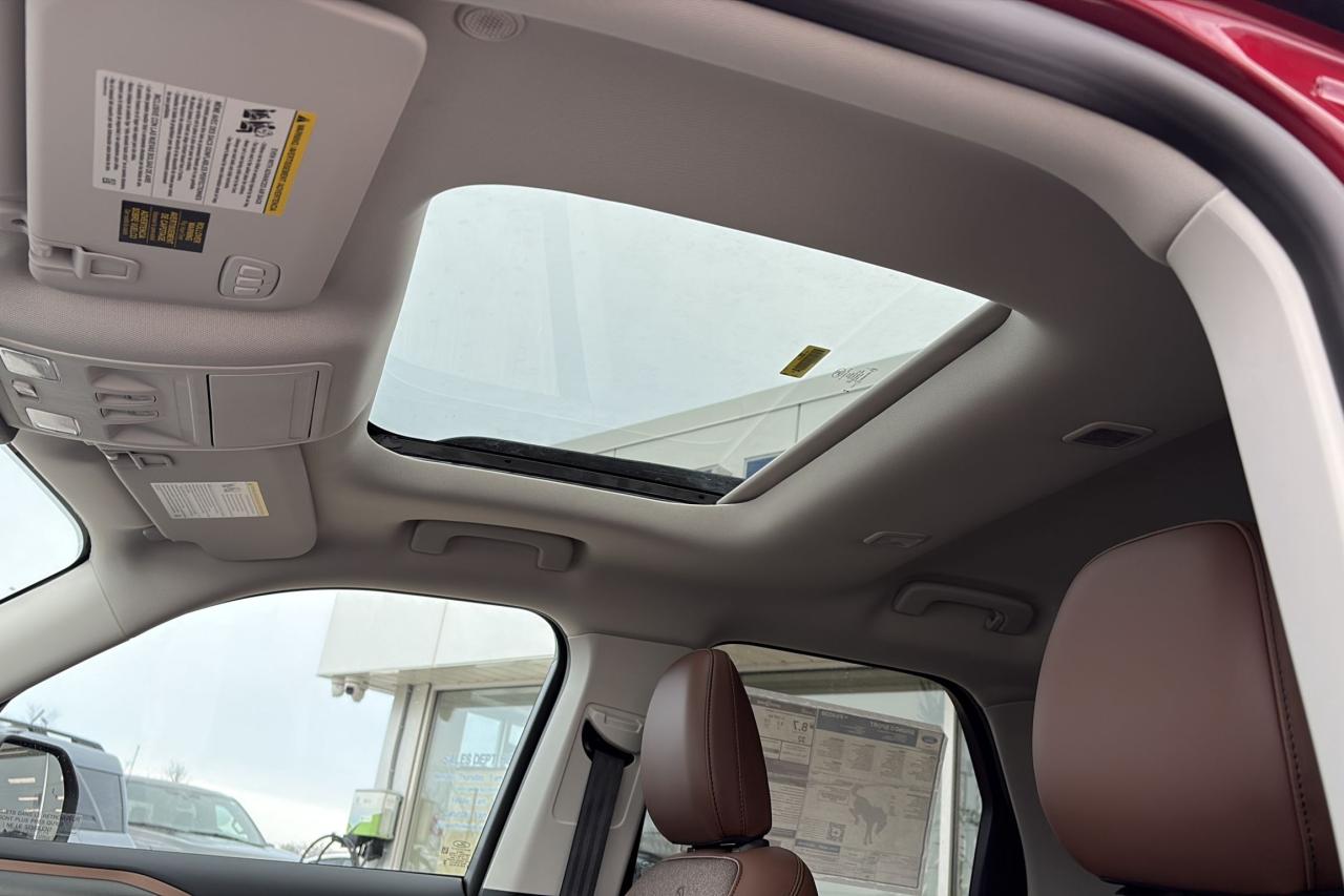 2025 Ford Bronco Sport OUTER BANKS, MOONROOF, TECH PKG, REMOTE START Photo