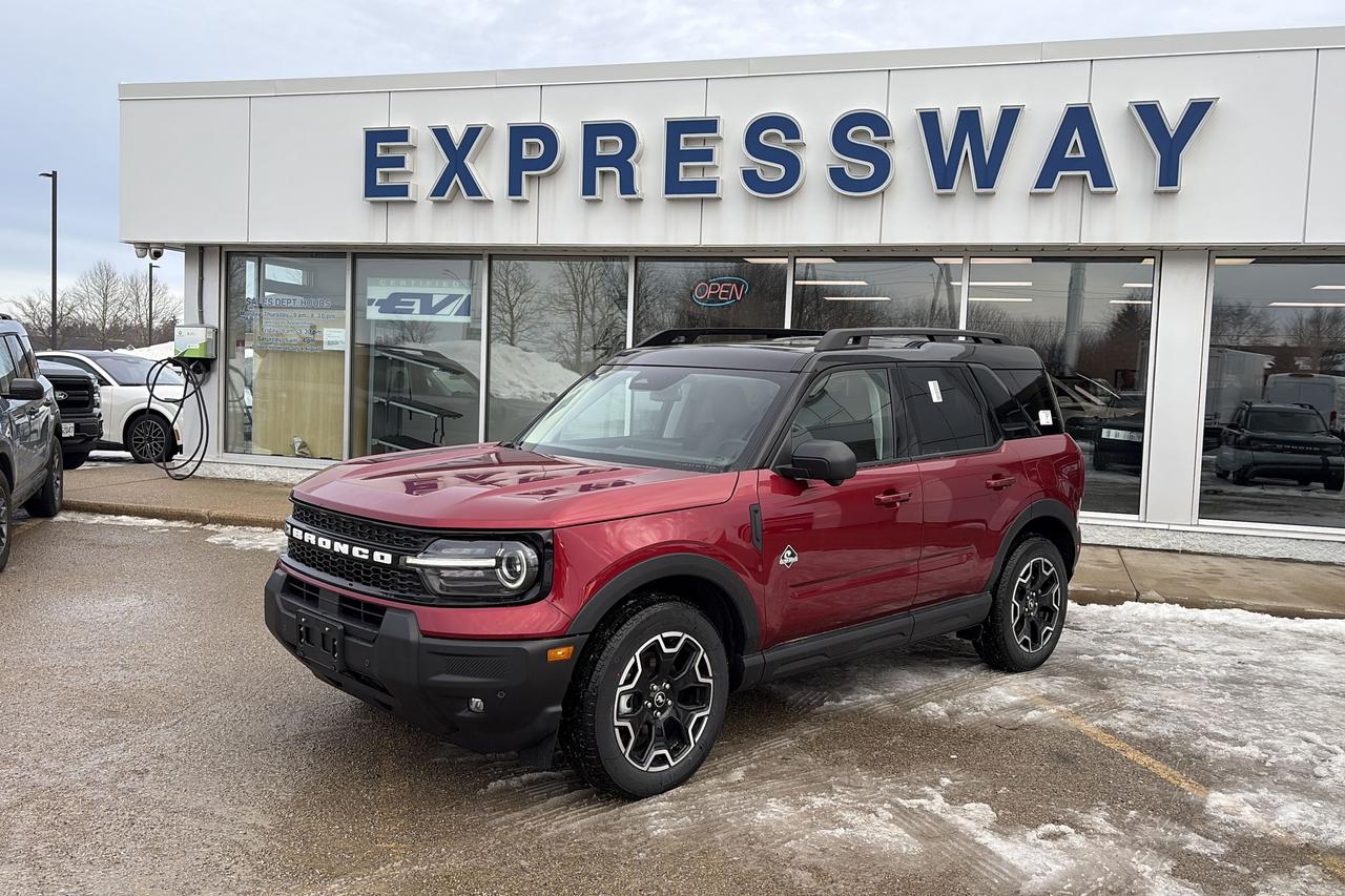 2025 Ford Bronco Sport OUTER BANKS, MOONROOF, TECH PKG, REMOTE START Photo