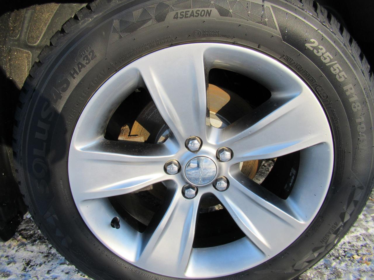 2016 Dodge Charger SXT - Photo #3