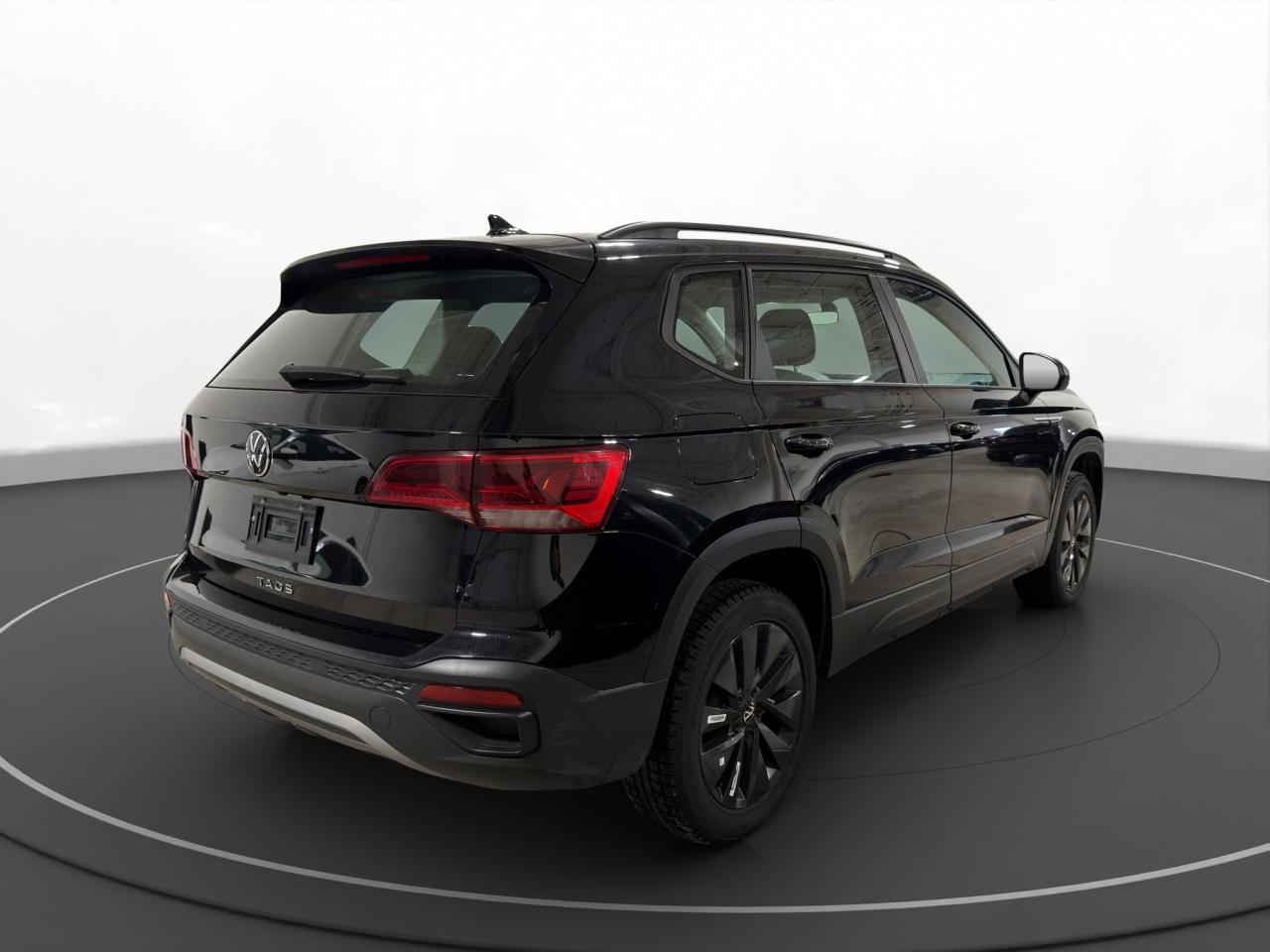 2024 Volkswagen Taos Trendline Photo