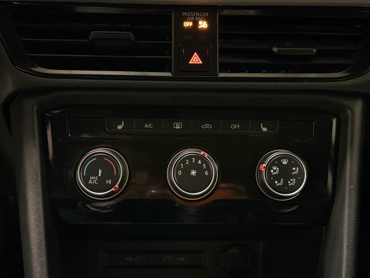 2024 Volkswagen Taos Trendline Photo