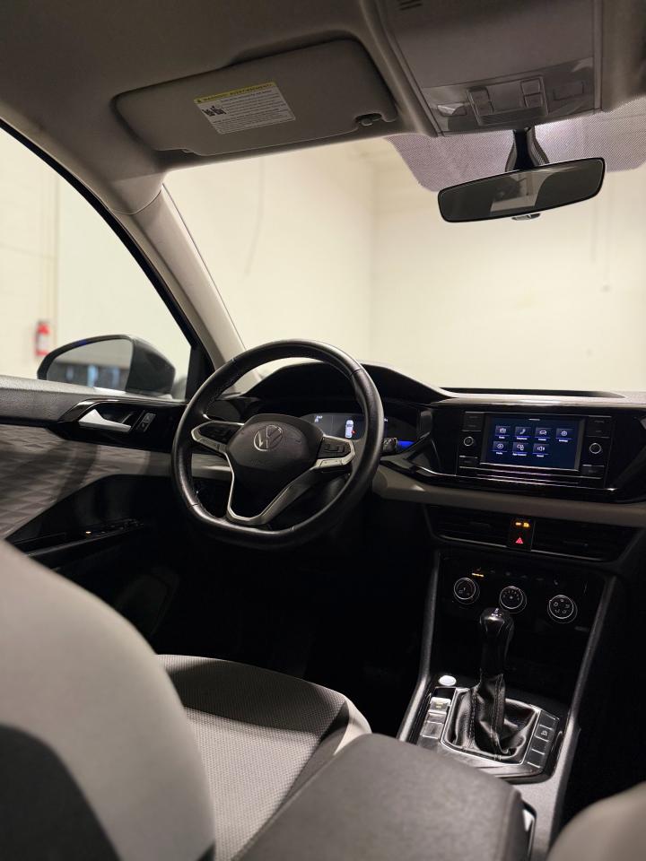 2024 Volkswagen Taos Trendline Photo