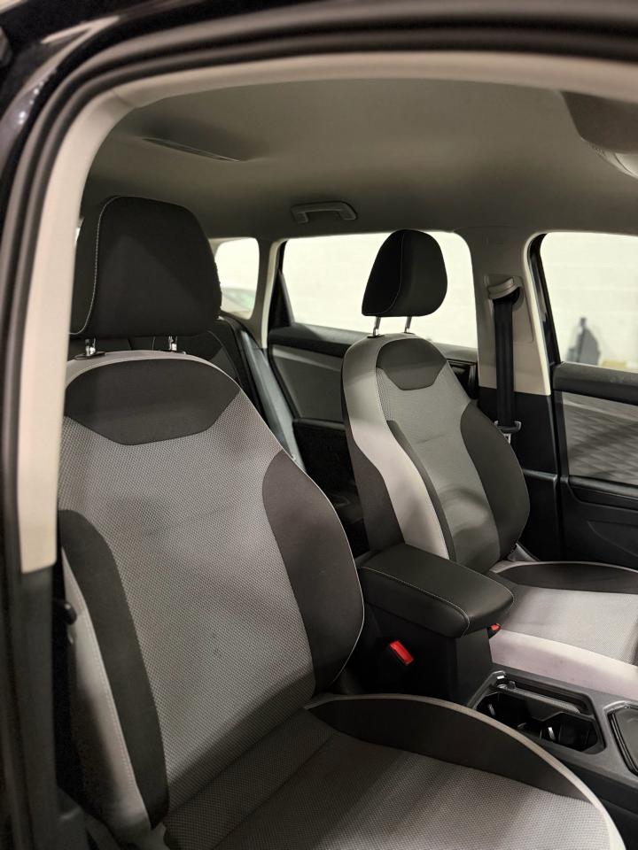 2024 Volkswagen Taos Trendline Photo