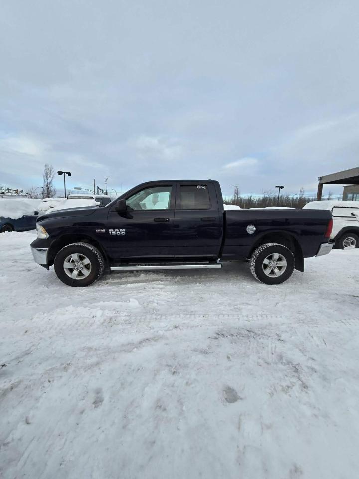 2017 RAM 1500 ST - Photo #4