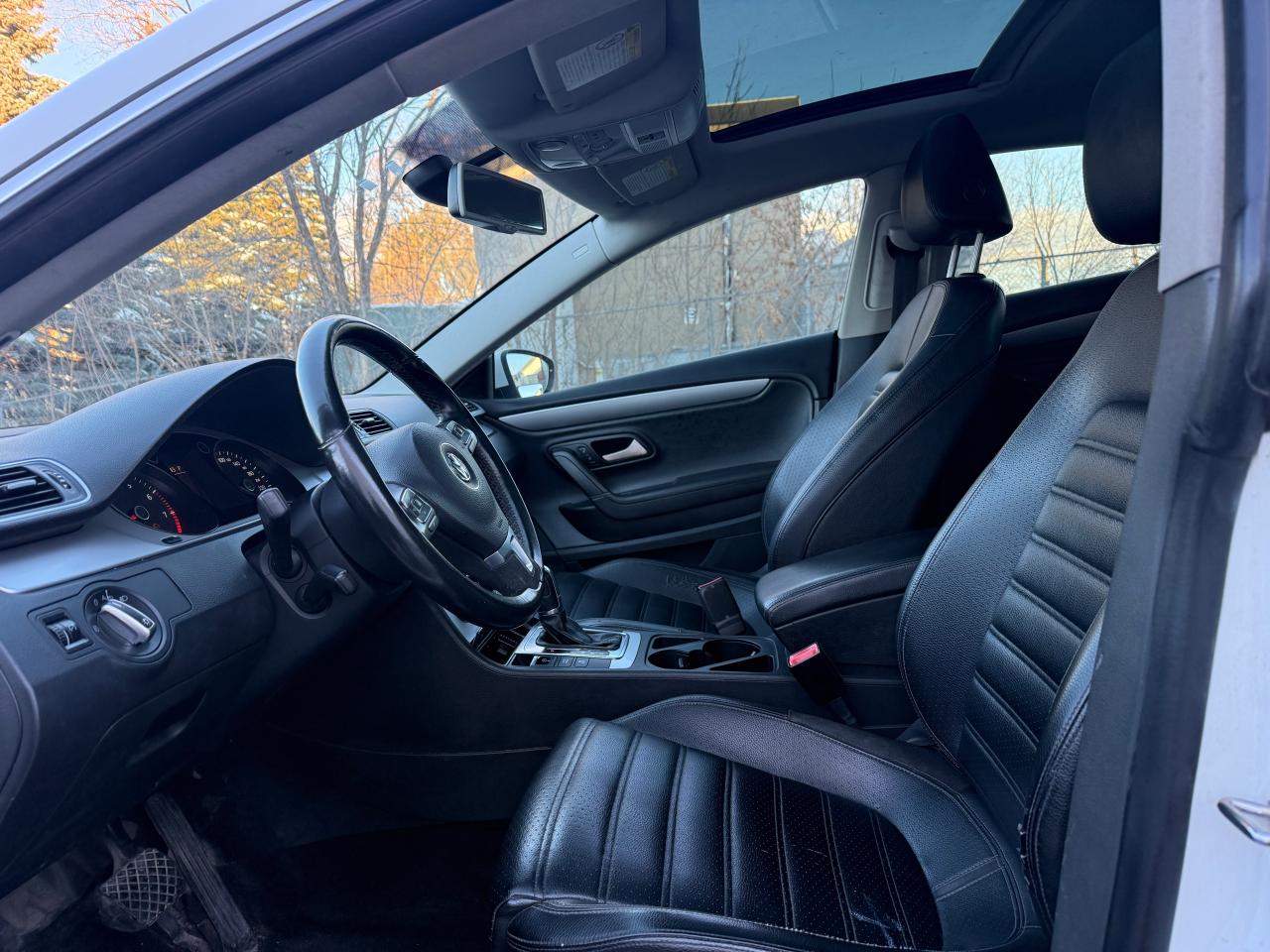 2012 Volkswagen Passat Sportline Photo