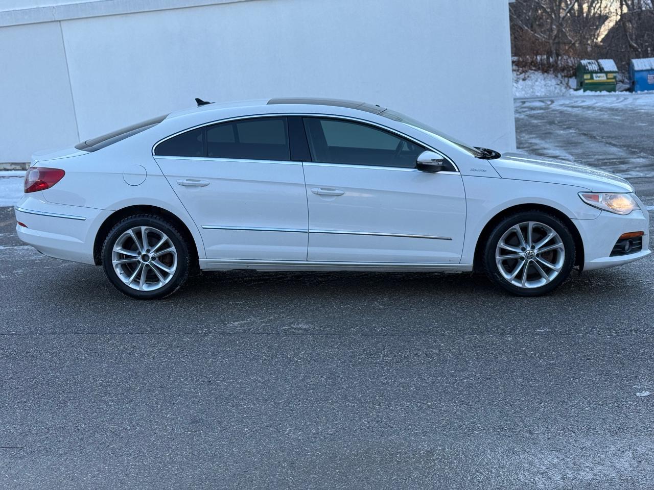 2012 Volkswagen Passat Sportline Photo3
