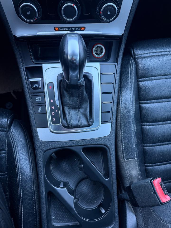 2012 Volkswagen Passat Sportline Photo