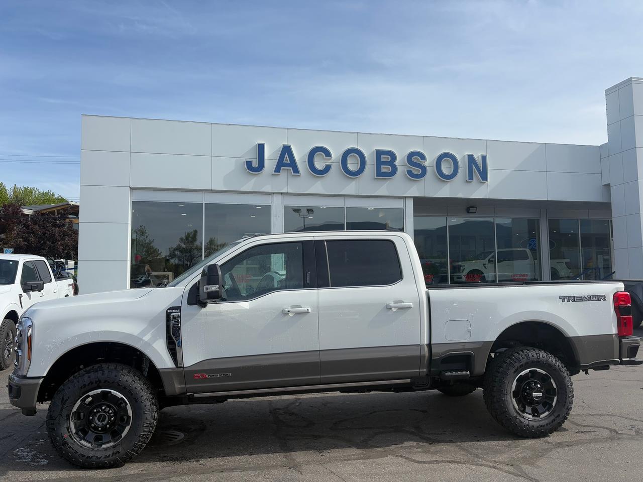 2026 Ford F-350 Super Duty SRW King Ranch Photo1